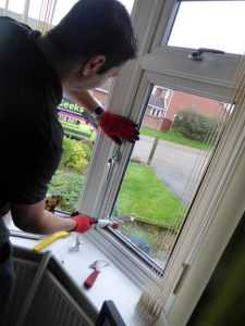 window repair widnes