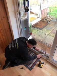 sliding door repairs runcorn